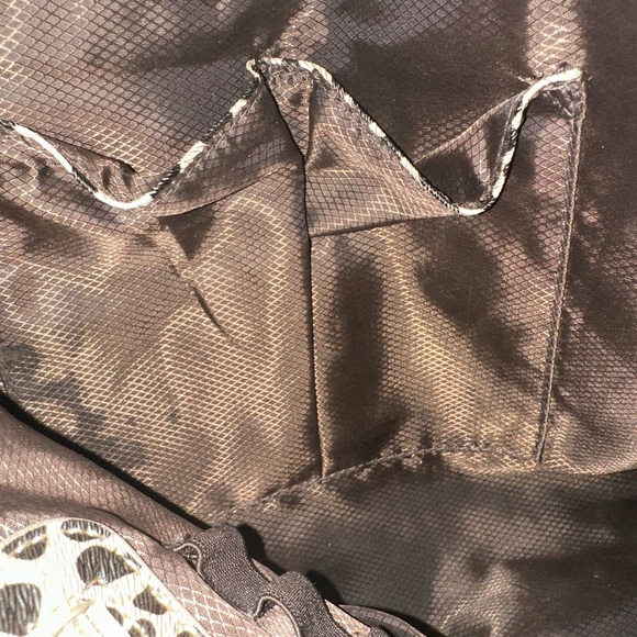 Brown and Tan Shoulder Bag with Cheetah Print and Leather - Picture 7 of 9